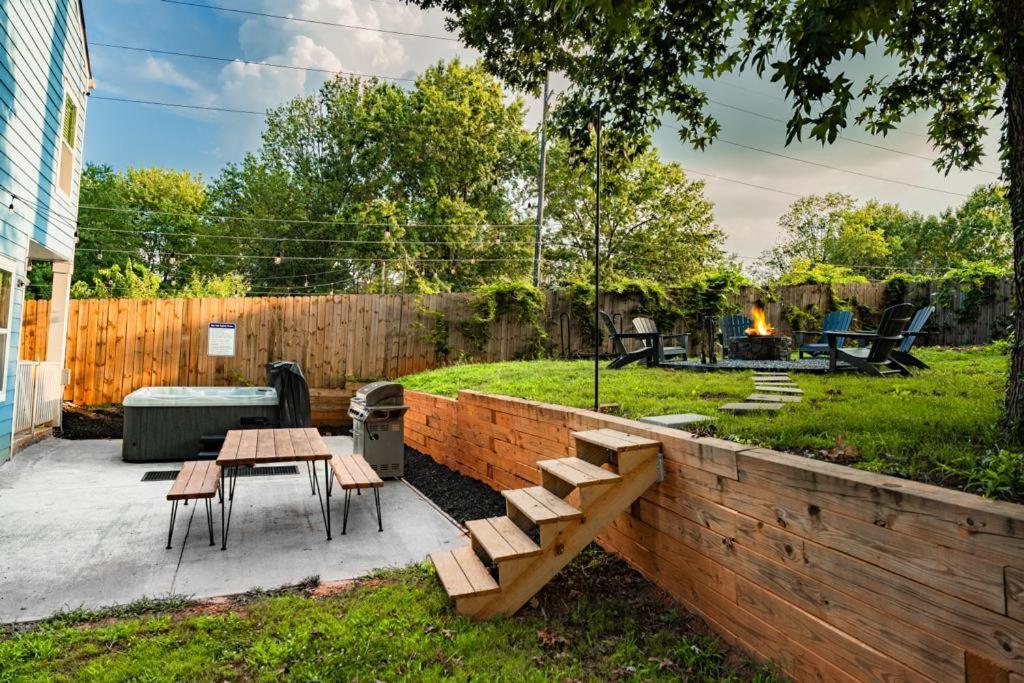 Large Modern Home Centrally Located With Hot Tub Атланта Екстер'єр фото