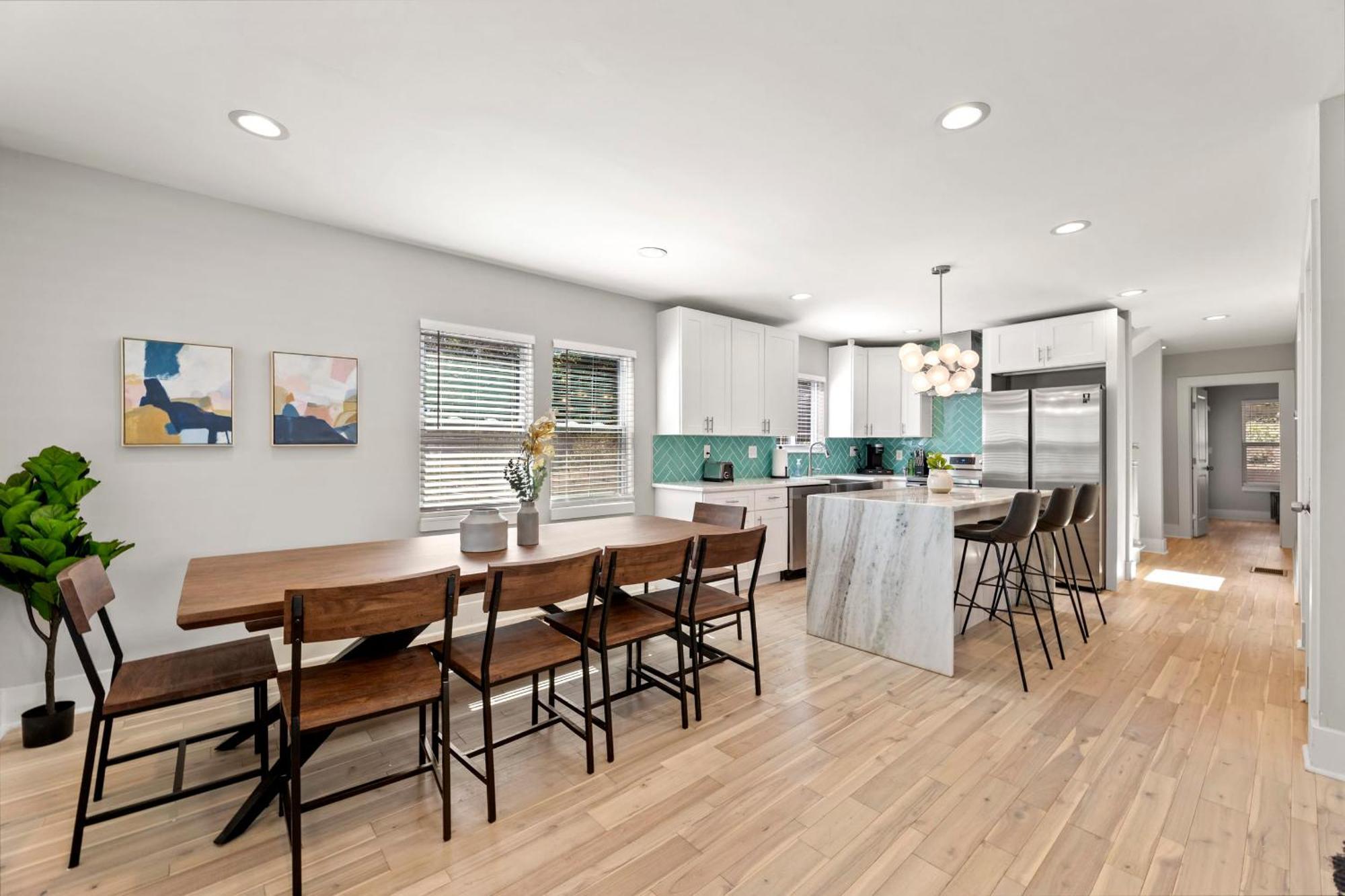Large Modern Home Centrally Located With Hot Tub Атланта Екстер'єр фото